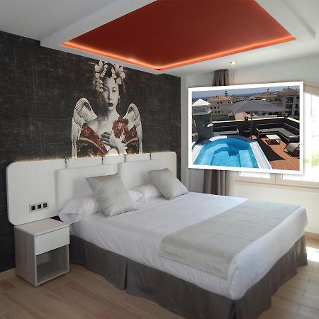 Hostal Boutique Dona Carmen - Adults Recommended เนร์คา ภายนอก รูปภาพ