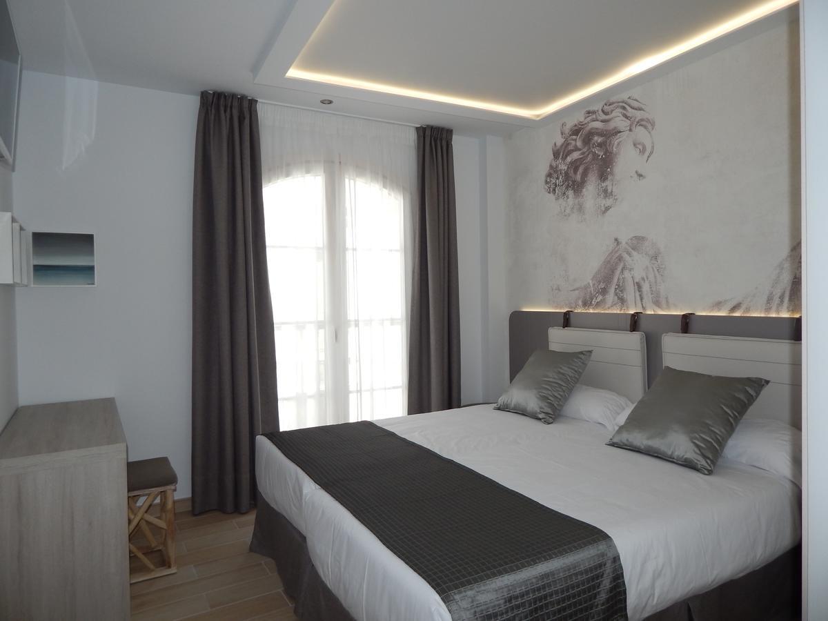 Hostal Boutique Dona Carmen - Adults Recommended เนร์คา ภายนอก รูปภาพ