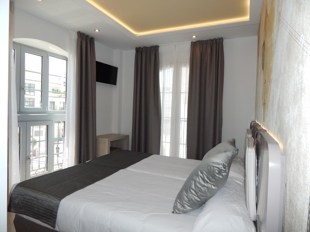 Hostal Boutique Dona Carmen - Adults Recommended เนร์คา ภายนอก รูปภาพ