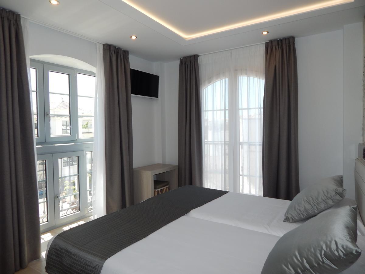 Hostal Boutique Dona Carmen - Adults Recommended เนร์คา ภายนอก รูปภาพ