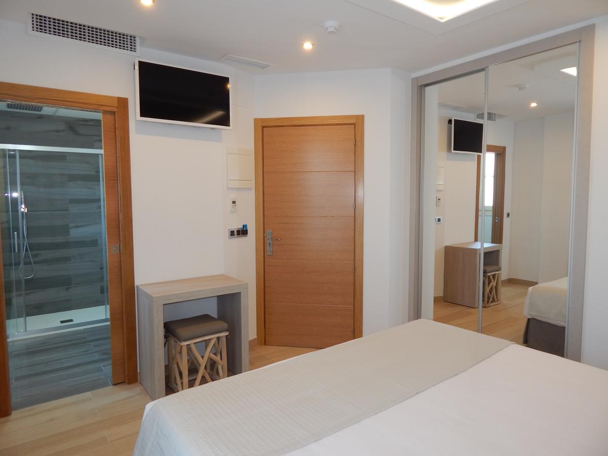 Hostal Boutique Dona Carmen - Adults Recommended เนร์คา ภายนอก รูปภาพ