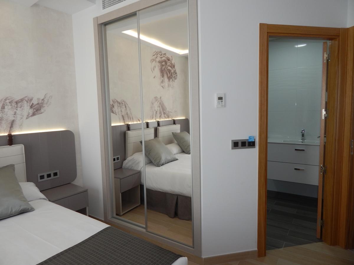 Hostal Boutique Dona Carmen - Adults Recommended เนร์คา ภายนอก รูปภาพ