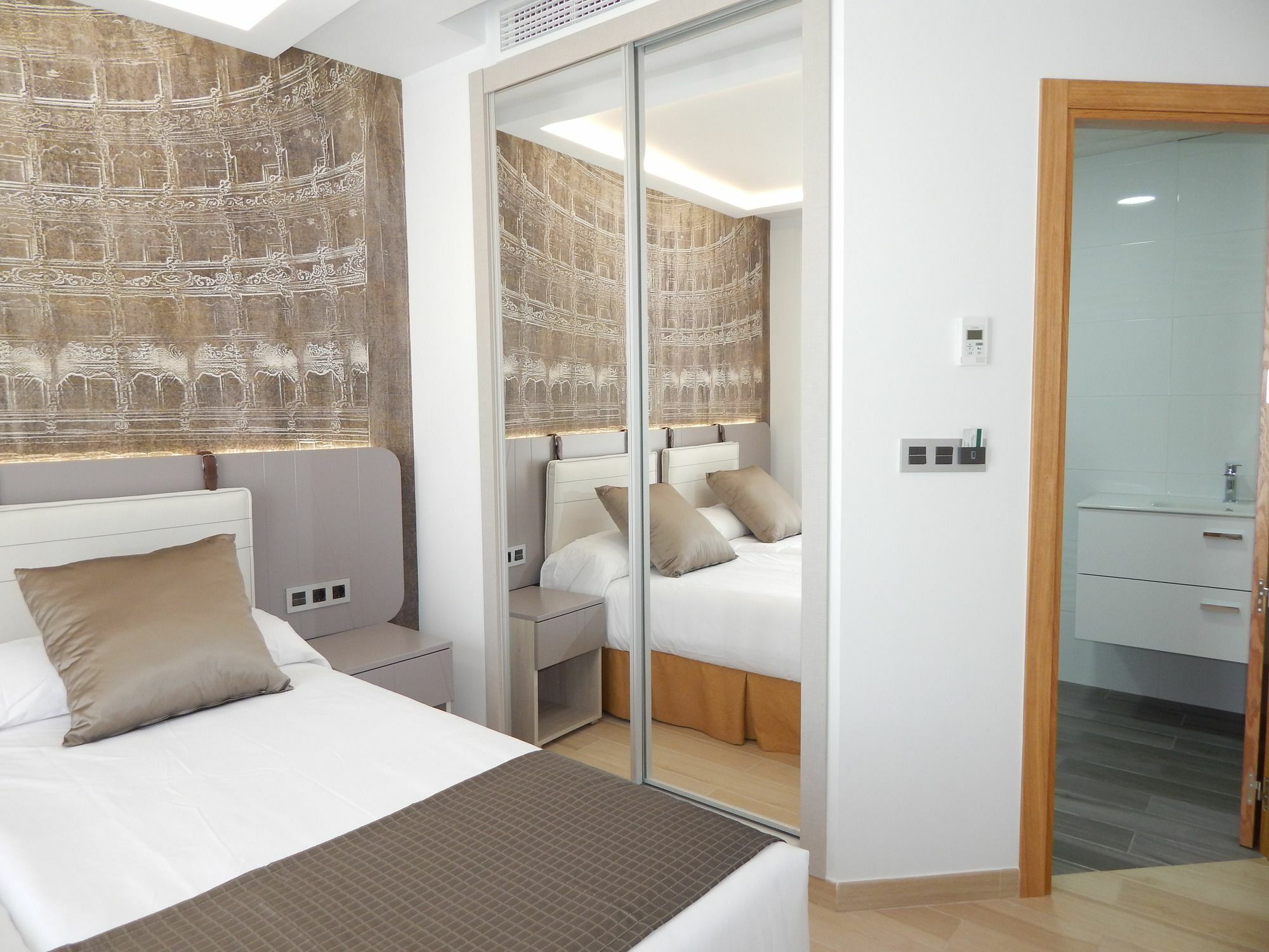 Hostal Boutique Dona Carmen - Adults Recommended เนร์คา ภายนอก รูปภาพ